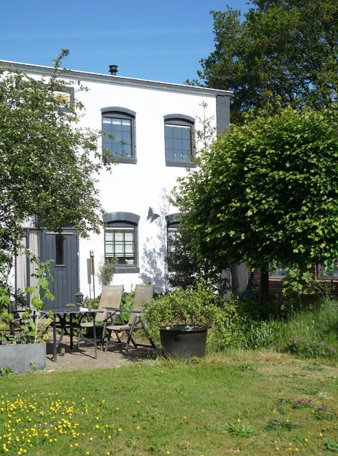 Sfeervolle Bovenwoning Uit 1916 Met 2 Slaapkamers Hooghalen Exteriér fotografie